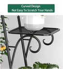 Suporte para Plantas em Metal com Múltiplos Níveis