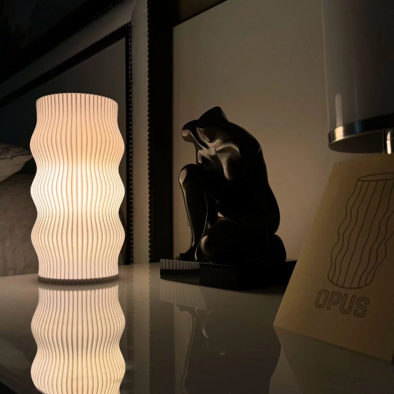 Luminária Opus de Mesa